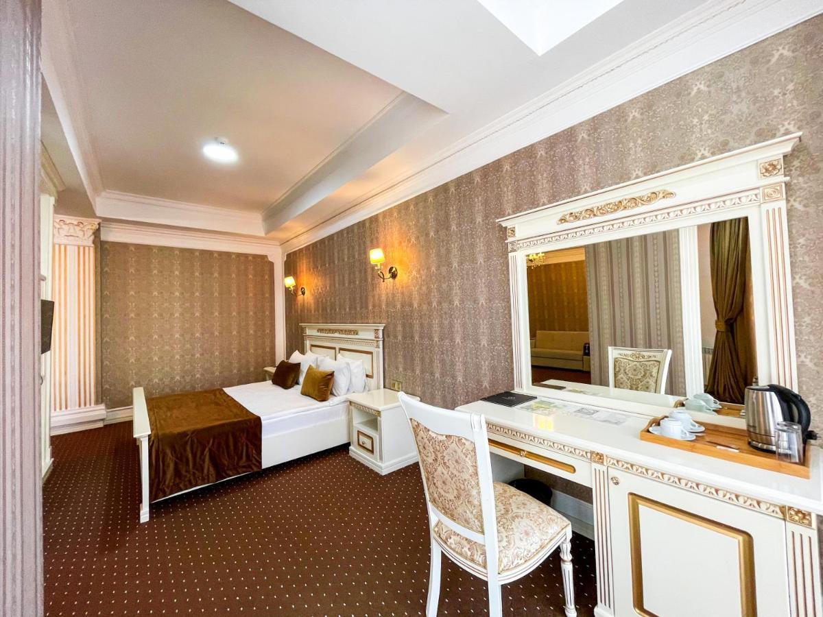 Premier Palace Baky Esterno foto